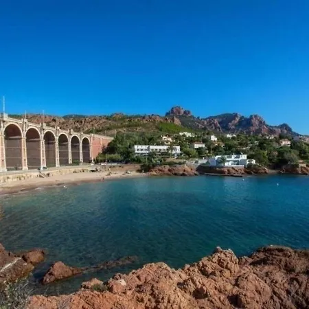 Studio 5 Personnes Studio 4/5 Personnes Vue Mer Au Calme - Cap Esterel, Cote D'azur. * Saint-Raphaël